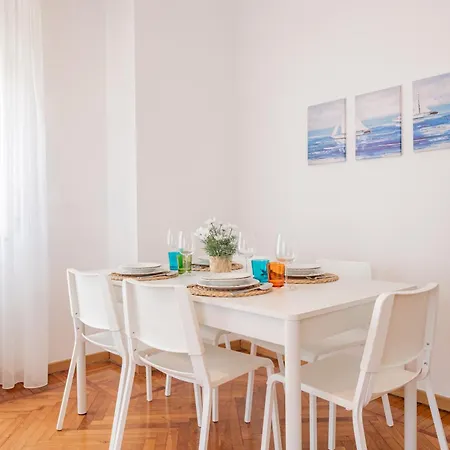 H11 Clara'S Home - Sanremo * San Remo